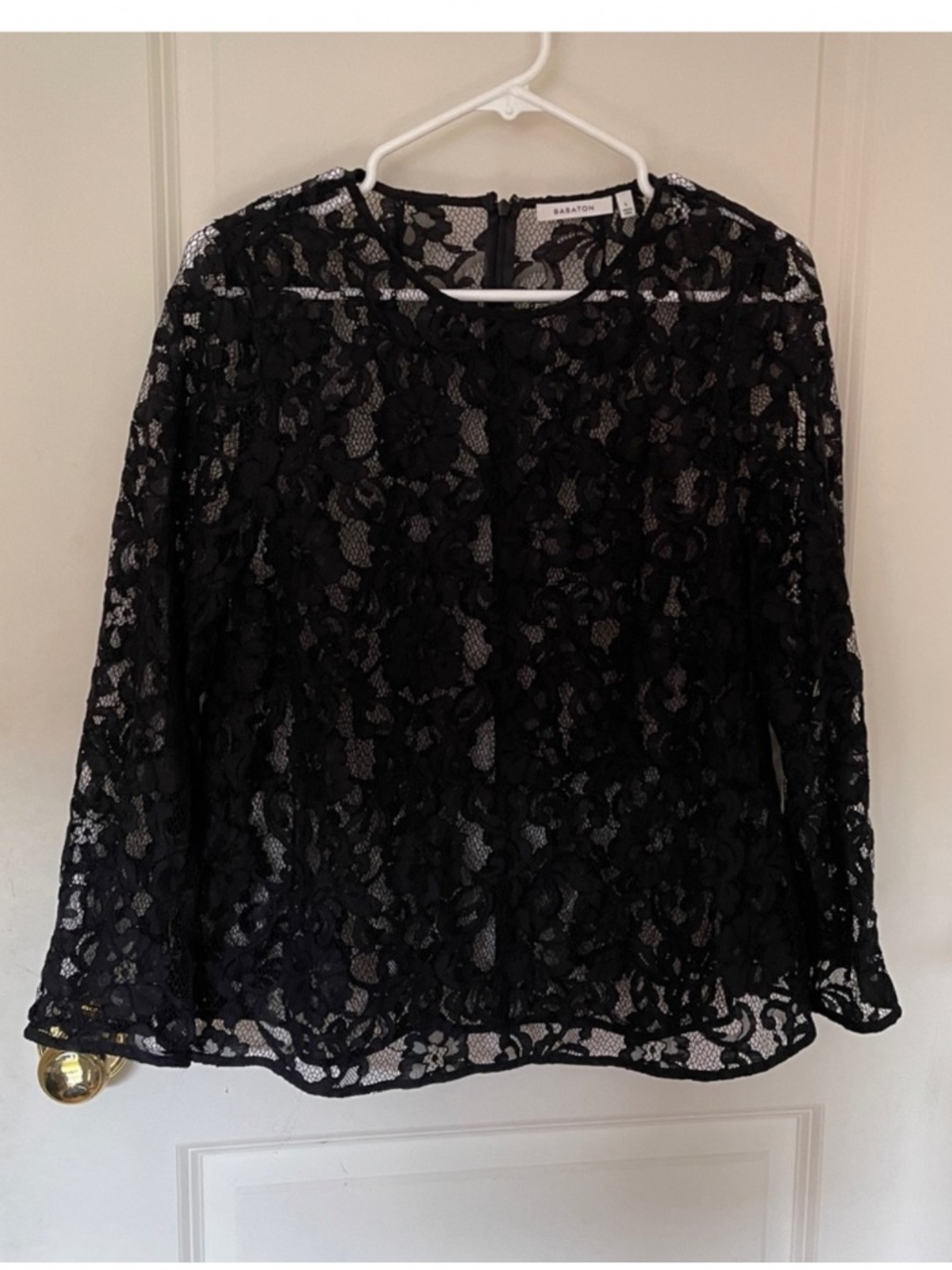 Aritzia Babaton Black Lace Long Sleeve Blouse Size Large